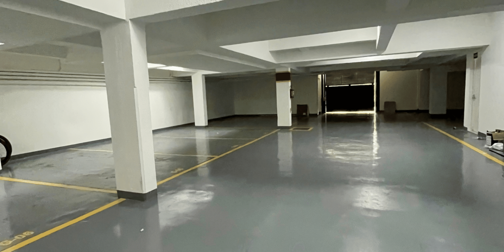 Edifício. Avalon - Garagem interna